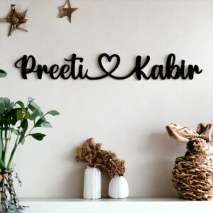 Personalized Wooden Wall Emblem – Couple Name �...