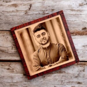 Custom Wooden Engraved Photo Frame Painting for Br...